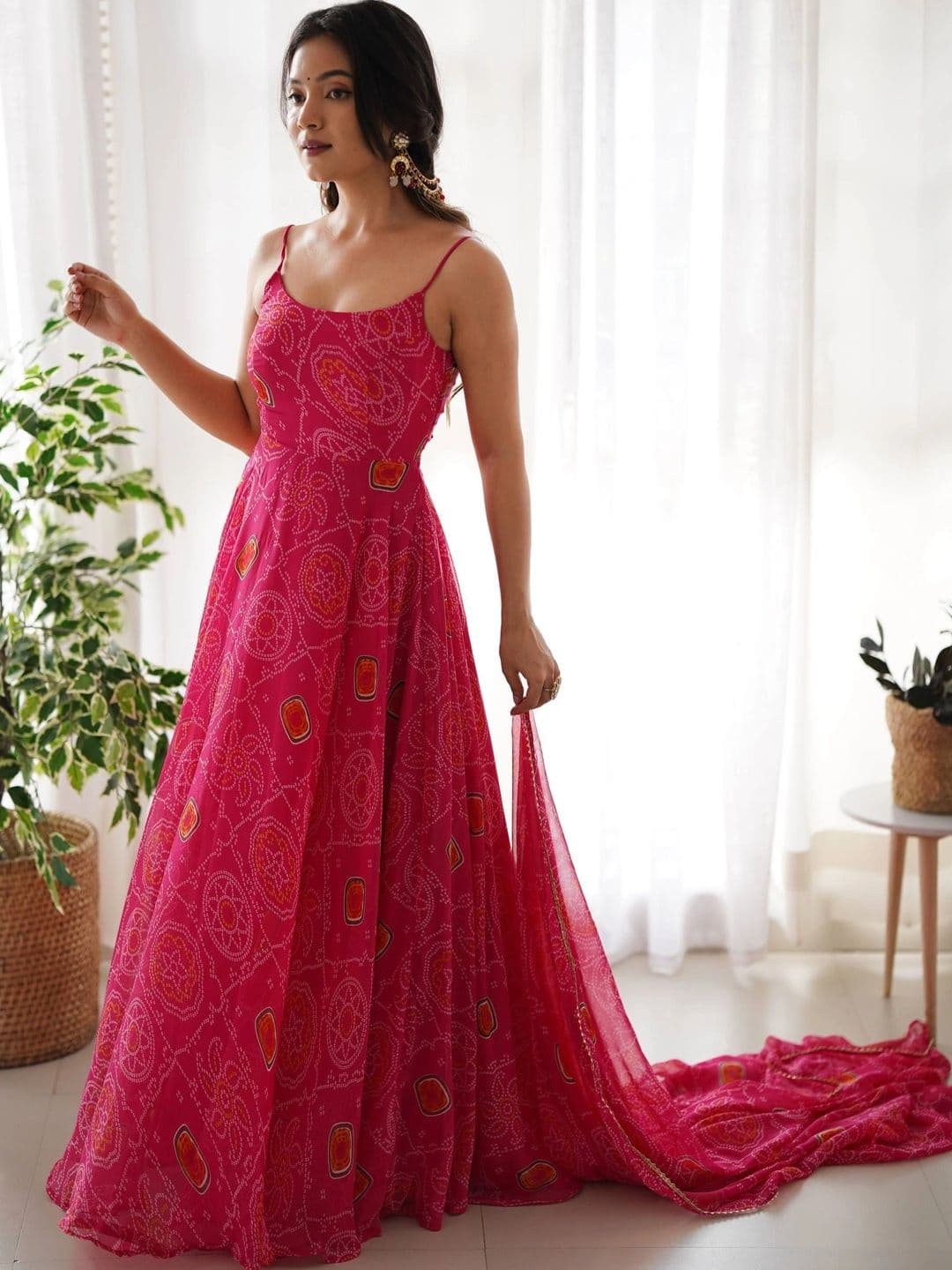 VASTRABELLA Women Ethnic Motifs Printed Empire Silk Chiffon Kurta with Trousers & With Dupatta thumbnail 7