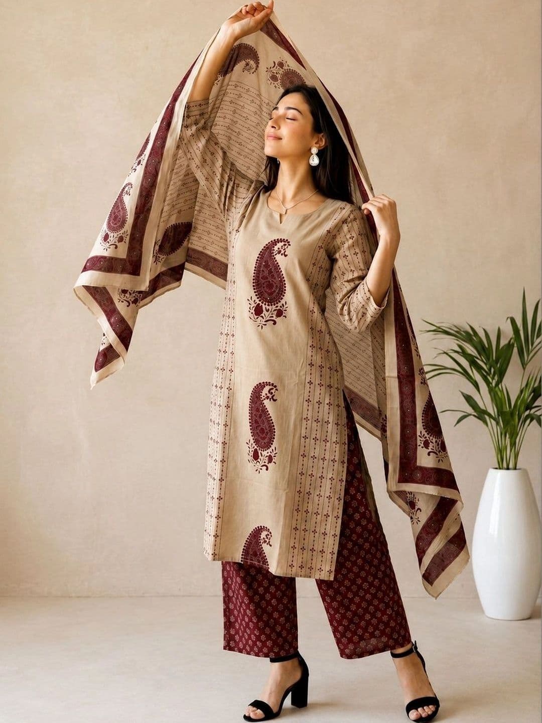 shreeram Women Ethnic Motifs Printed Regular Pure Cotton Kurta with Palazzos & With Dupatta thumbnail 4