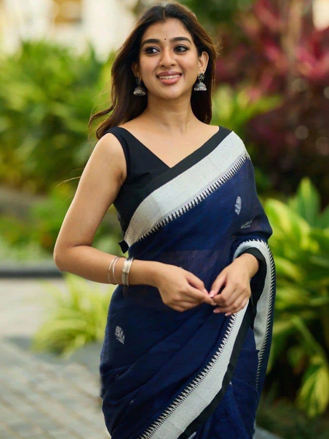 revika Woven Design Zari Art Silk Designer Kanjeevaram Saree thumbnail 4