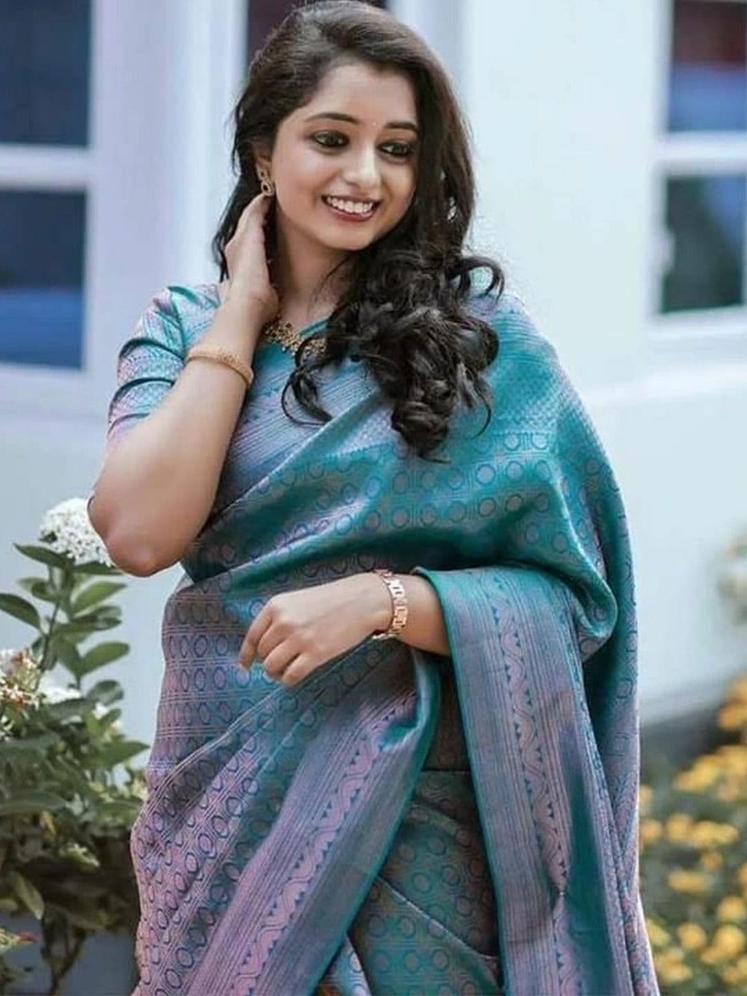 revika Woven Design Zari Art Silk Designer Kanjeevaram Saree thumbnail 3