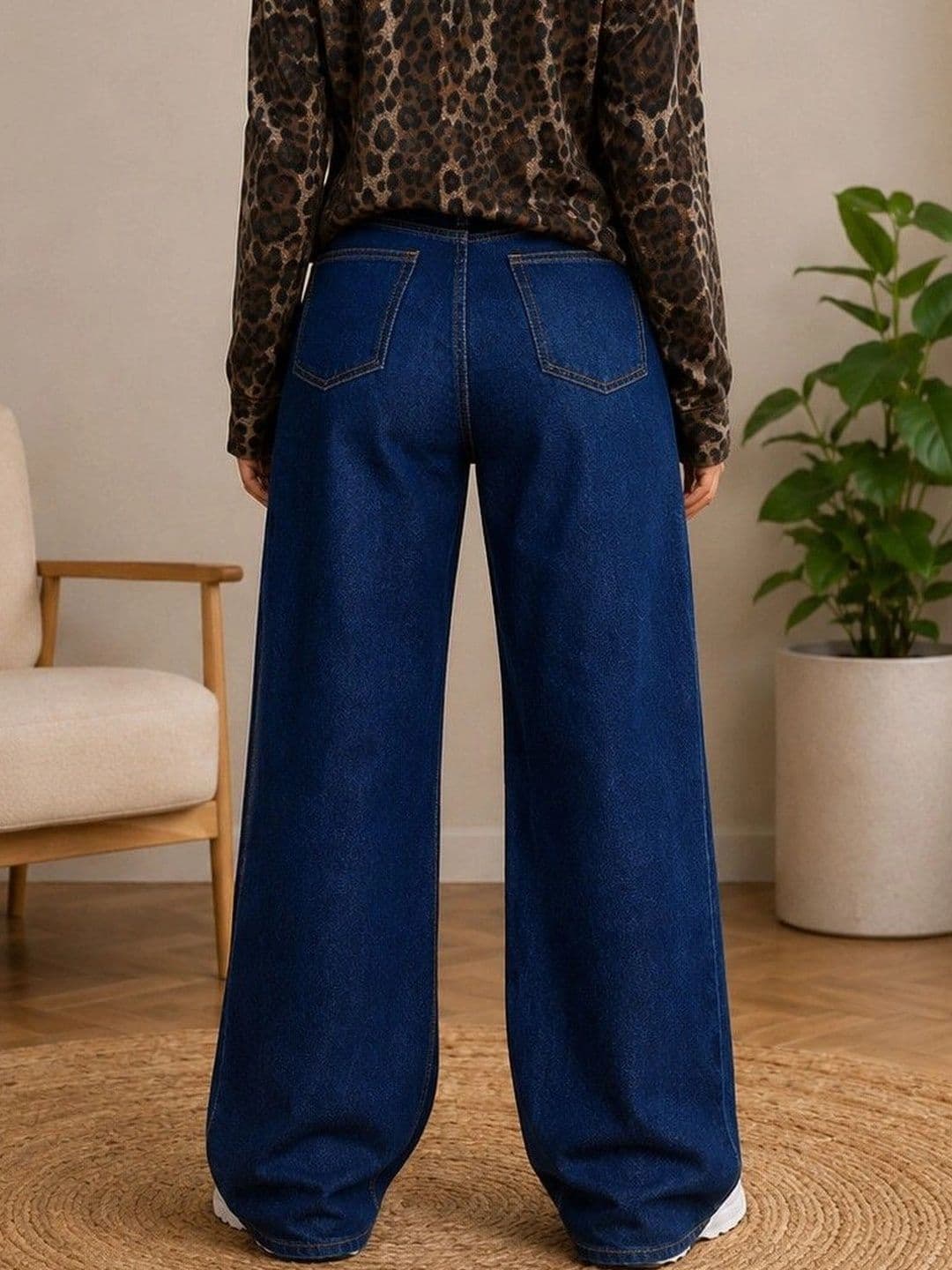 DENIMLOOK Women Flared High-Rise Jeans thumbnail 2