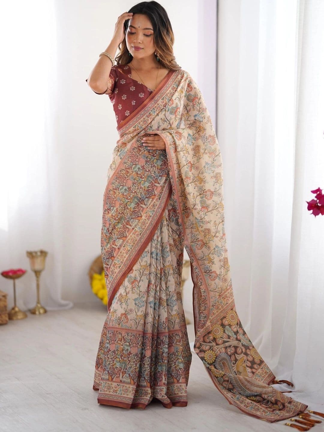 HOUSE OF PRANSHI Kalamkari Linen Blend Jamdani Saree - view 1