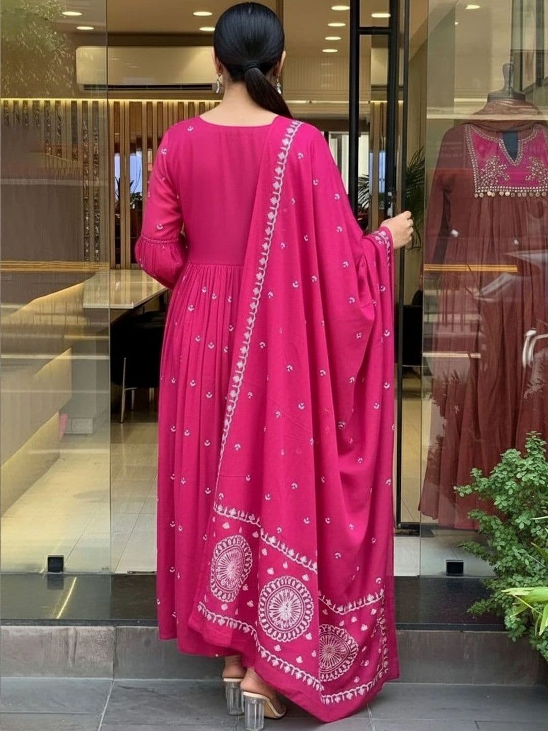 FIC FUSION CULTURE Women Ethnic Motifs Printed Empire Thread Work Kurta with Trousers & With Dupatta thumbnail 3