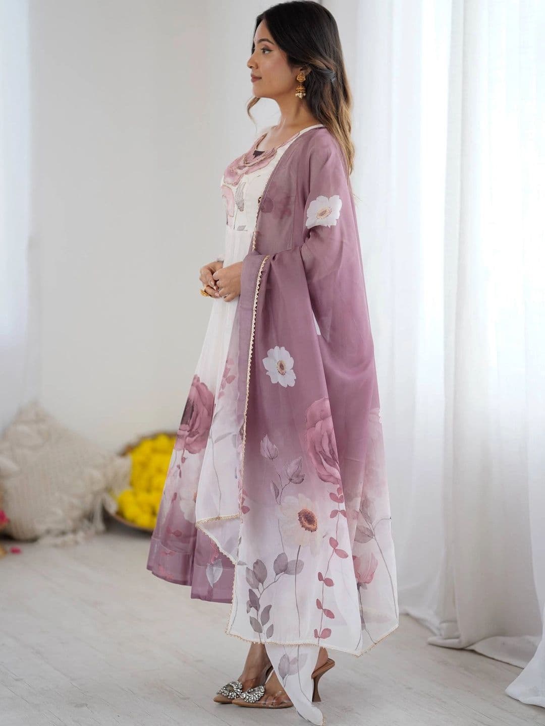 VASTRABELLA Women Floral Printed Empire Kurta with Trousers & With Dupatta thumbnail 6