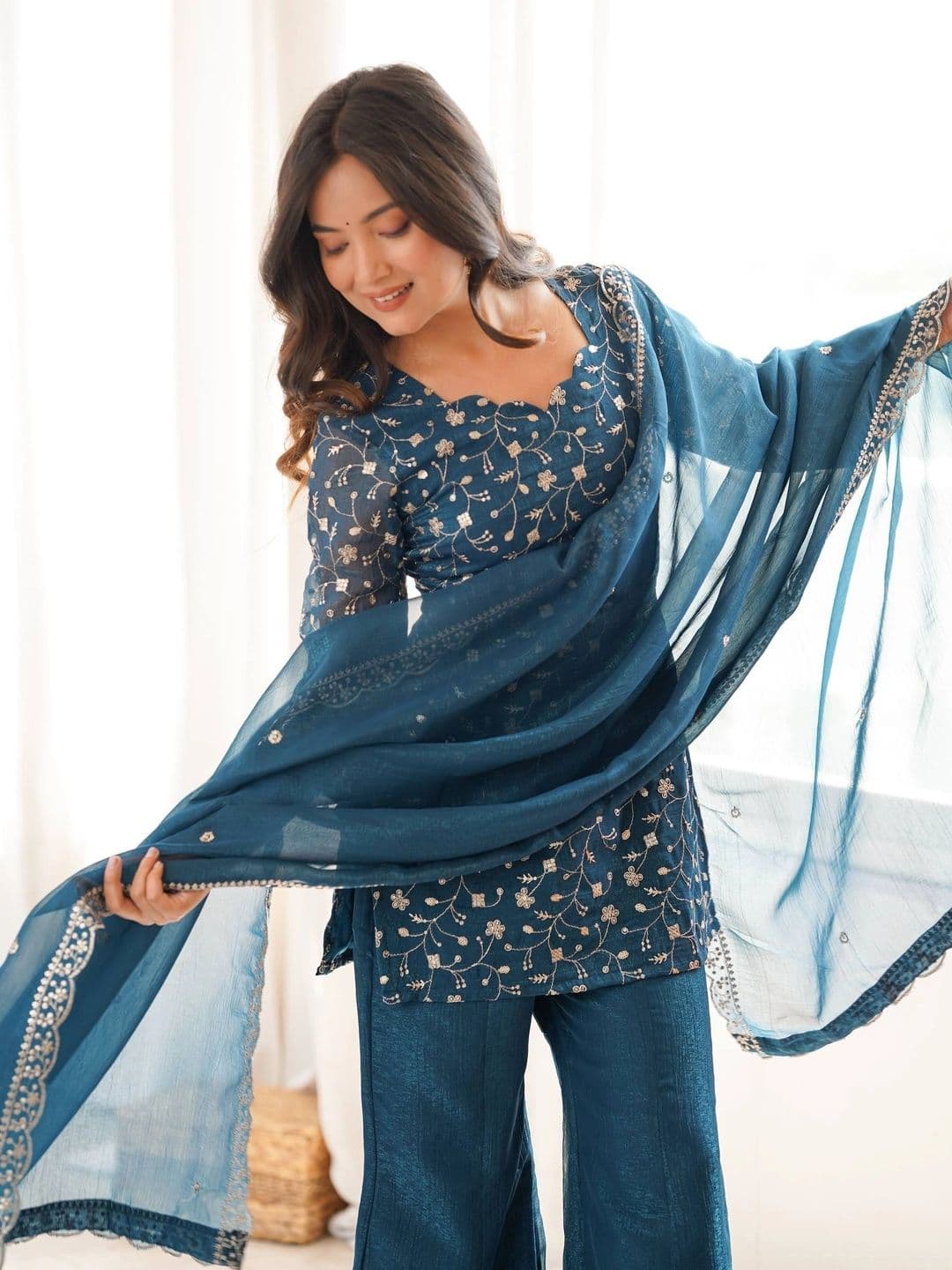VASTRABELLA Women Ethnic Motifs Embroidered Regular Sequinned Kurta with Sharara & With Dupatta thumbnail 5