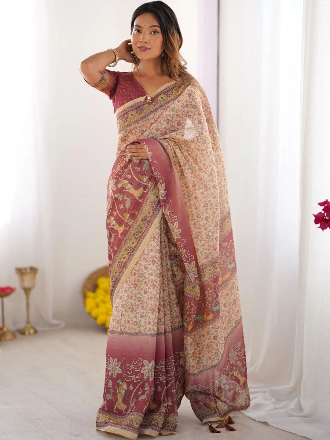 HOUSE OF PRANSHI Floral Linen Blend Jamdani Saree - view 1