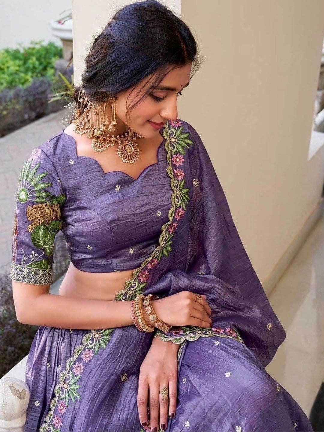 BLUSH STREET Embroidered Thread Work Semi-Stitched Lehenga & Blouse With Dupatta thumbnail 4