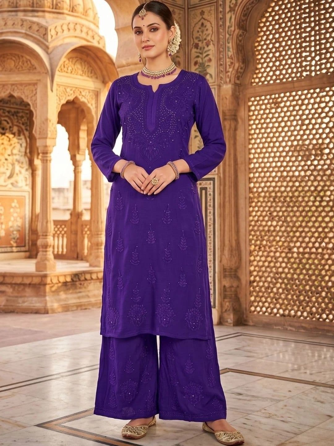 Fashion Chikan Art Women Ethnic Motifs Embroidered Regular Thread Work Kurta with Palazzos - view 1