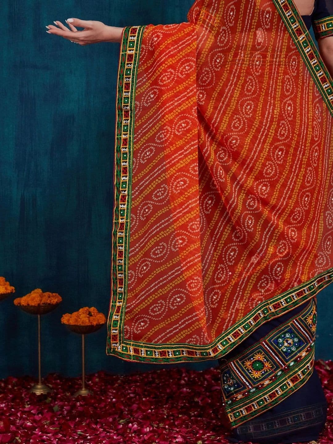 Sangria Bandhani Embroidered Pure Georgette Half and Half Bandhani Saree thumbnail 4