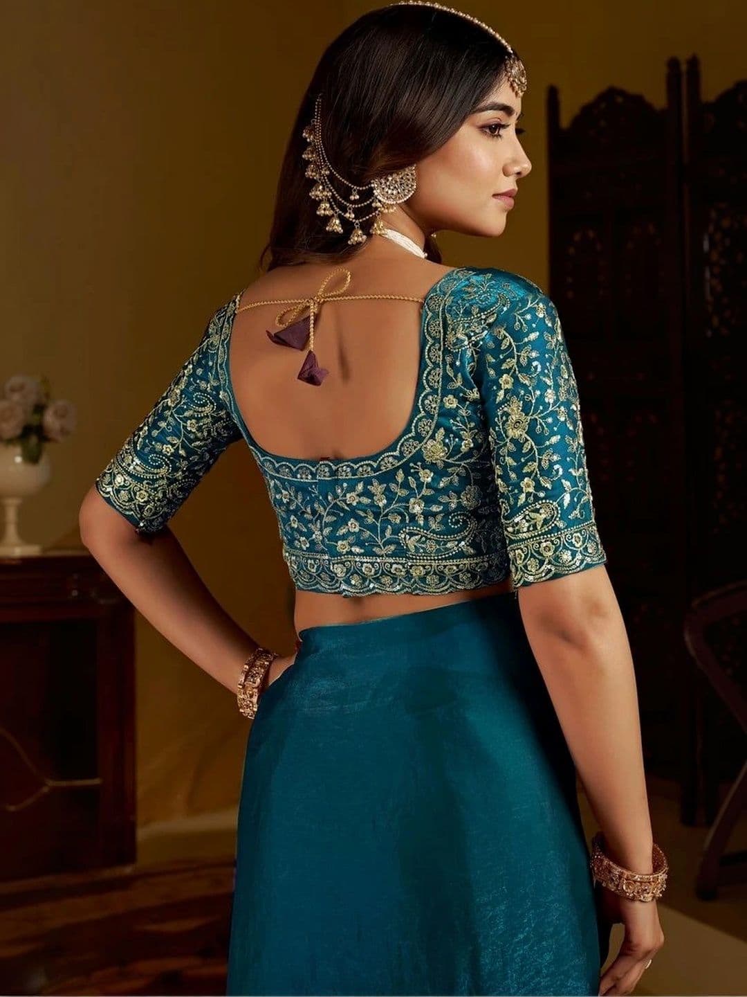 kantuba Embroidered Art Silk Heavy Work Saree thumbnail 6