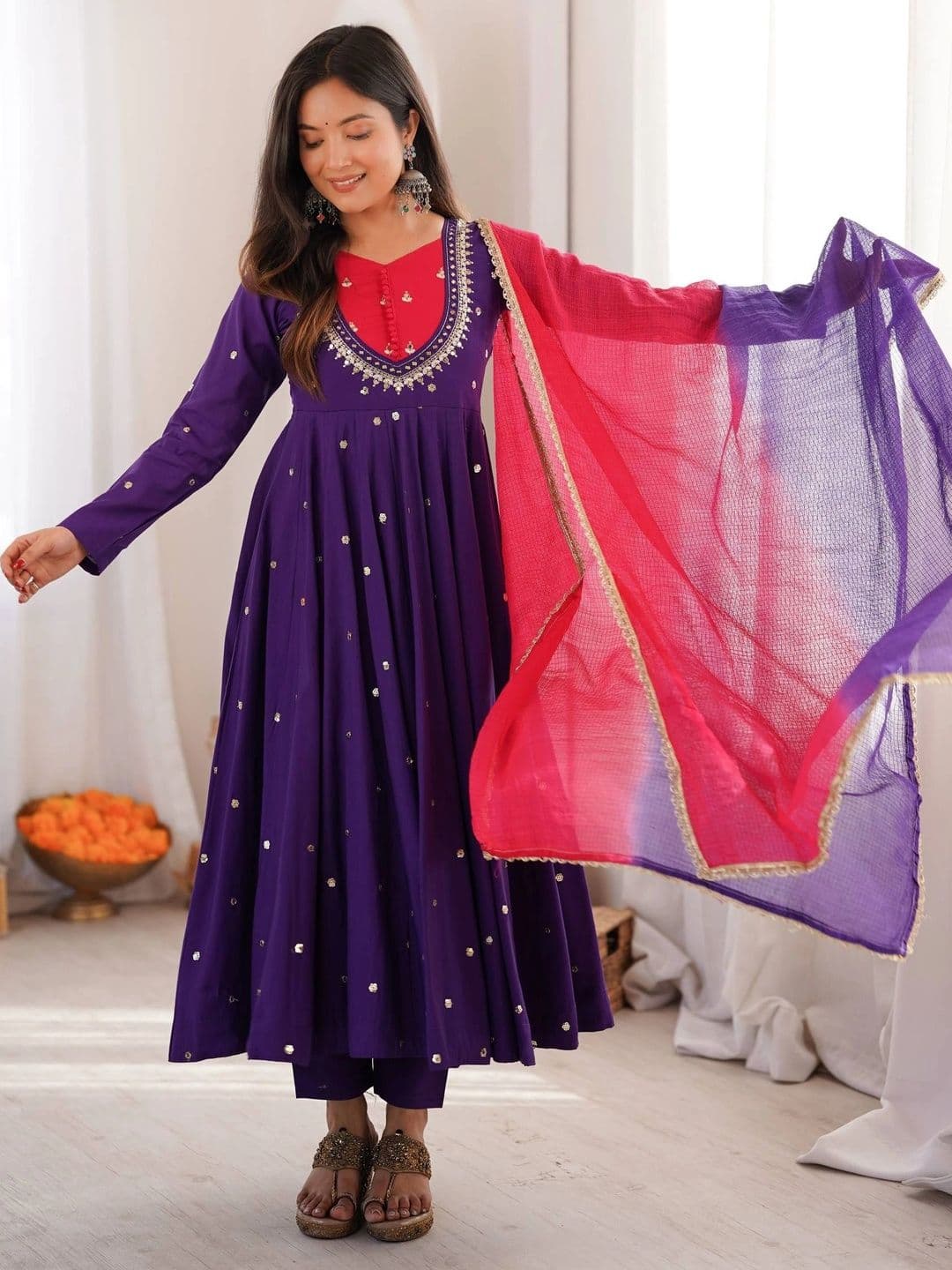 VASTRABELLA Women Empire Sequinned Kurta with Trousers & With Dupatta thumbnail 2