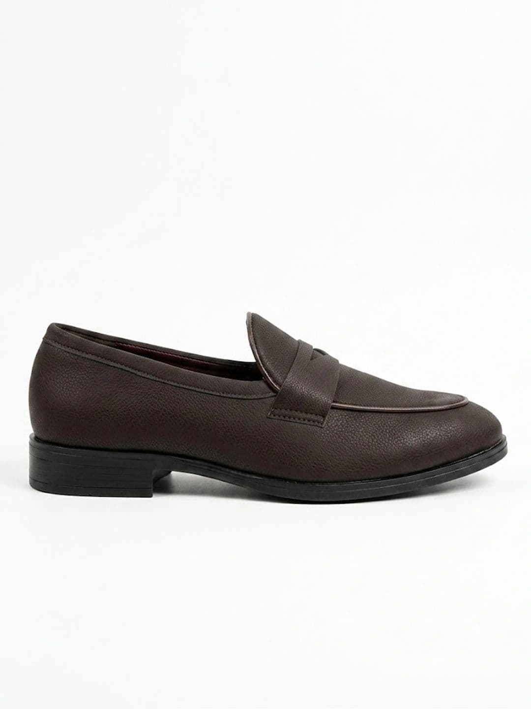 House of Pataudi Men Textured Round Toe Slip-On Loafers Formal Shoes thumbnail 5
