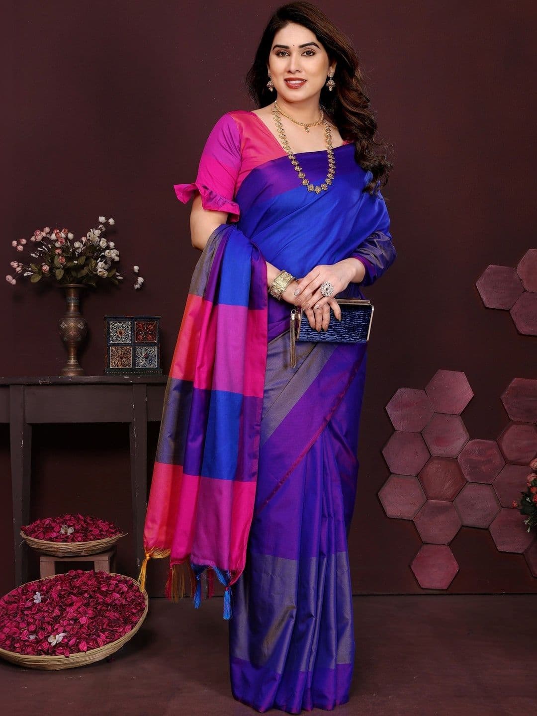 Owee Silk Cotton Designer Saree - view 1