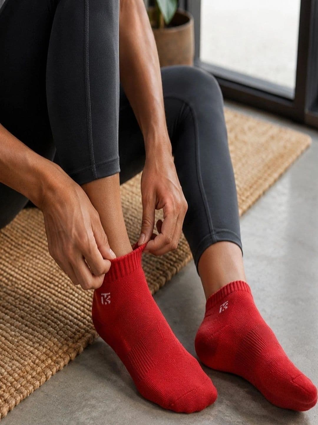 Kikitoes Men Pack of 3 Red Bamboo Ankle Length Socks thumbnail 6