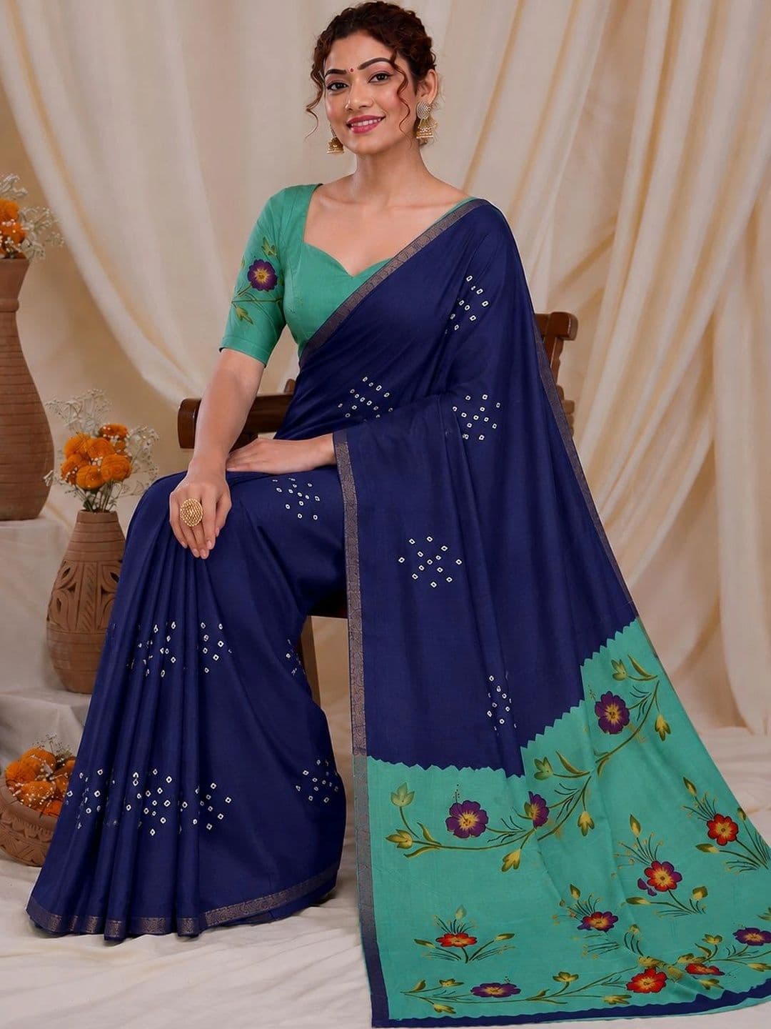 RegalDrapes Floral Zari Bandhani Saree thumbnail 4