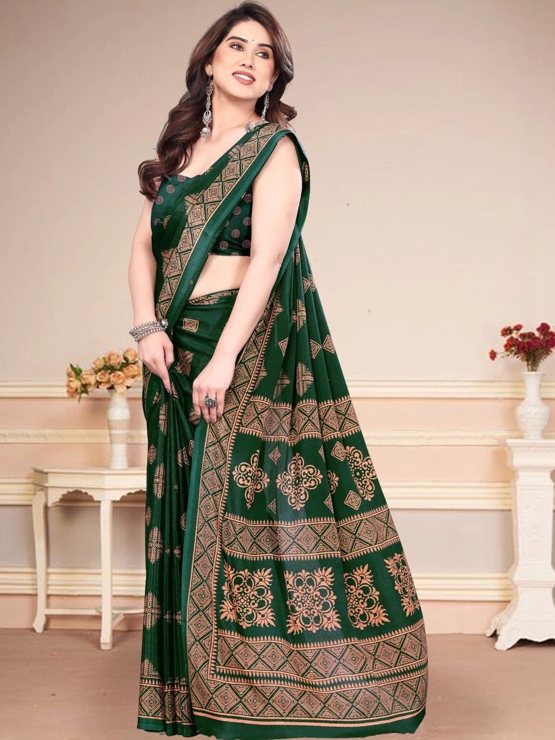 Owee Pure Chiffon Designer Saree thumbnail 4
