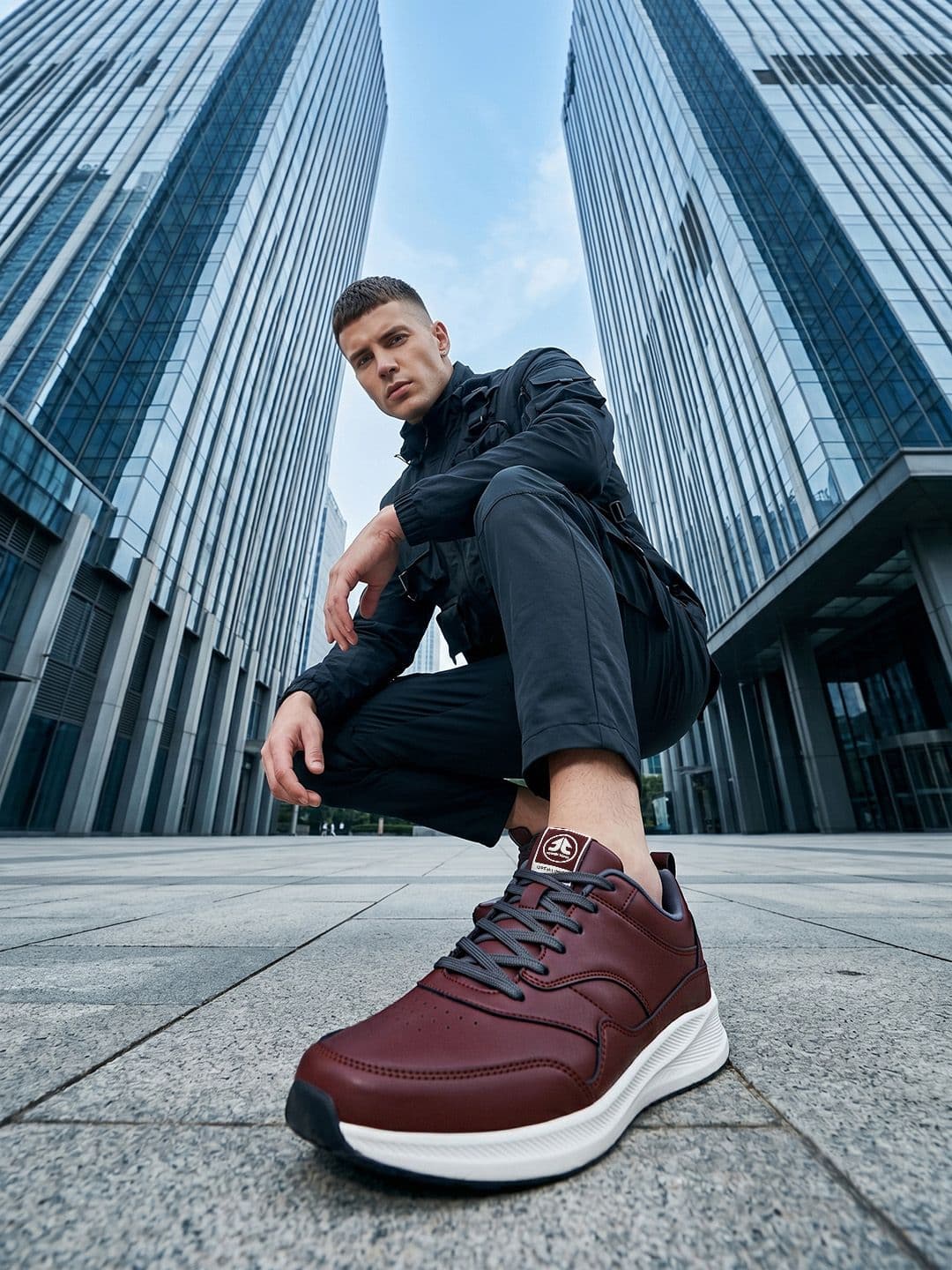 OFF LIMITS Men Running Non-Marking Shoes thumbnail 2