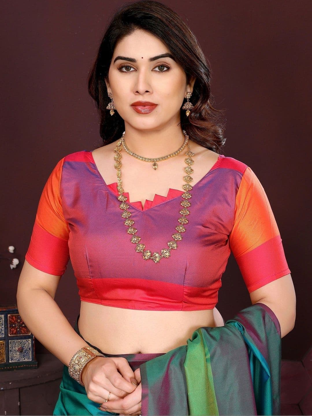 Owee Silk Cotton Designer Saree thumbnail 3