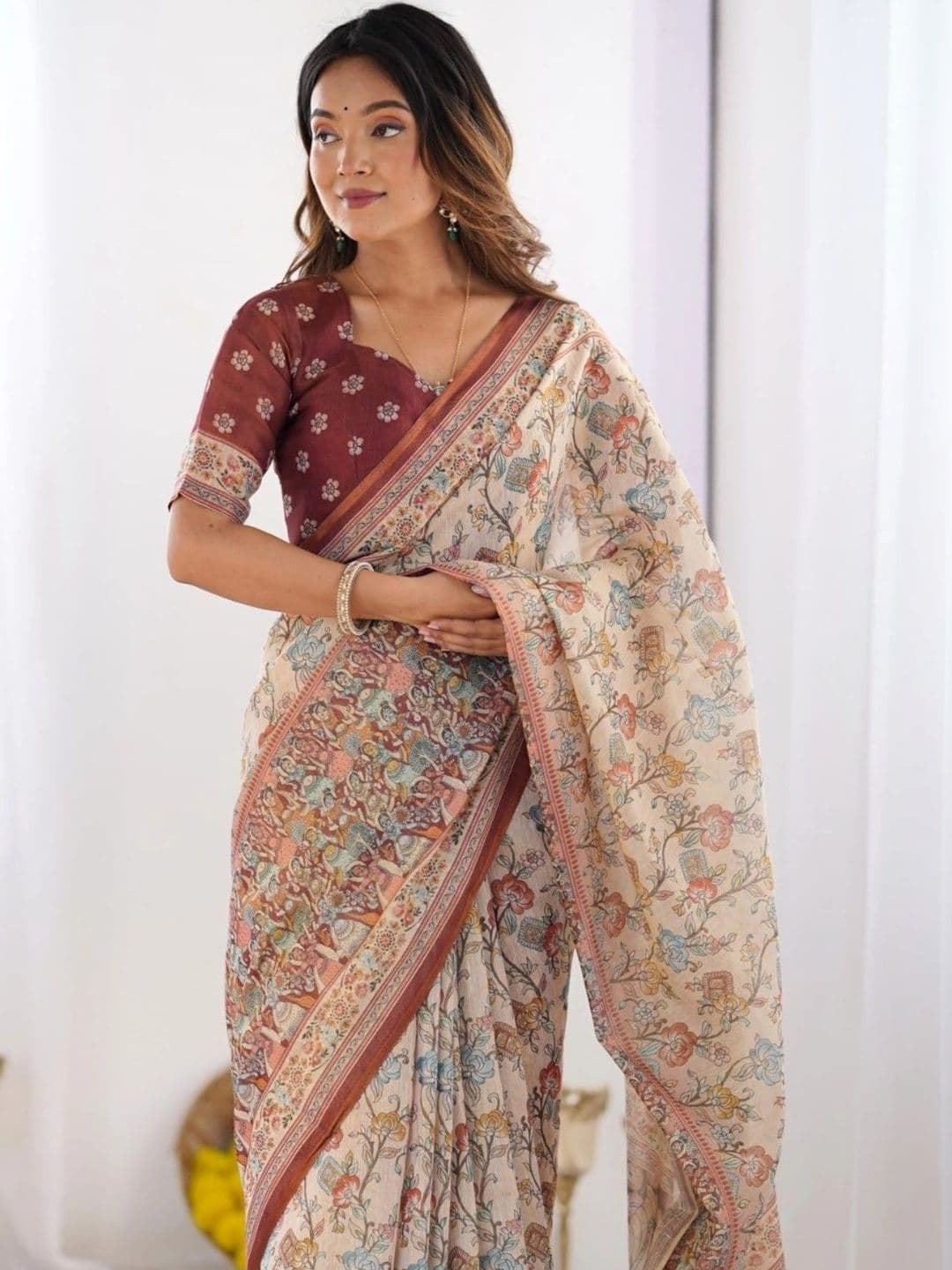 HOUSE OF PRANSHI Kalamkari Linen Blend Jamdani Saree thumbnail 2