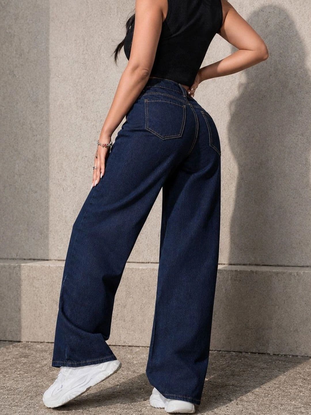 DENIMLOOK Women Flared High-Rise Jeans thumbnail 3