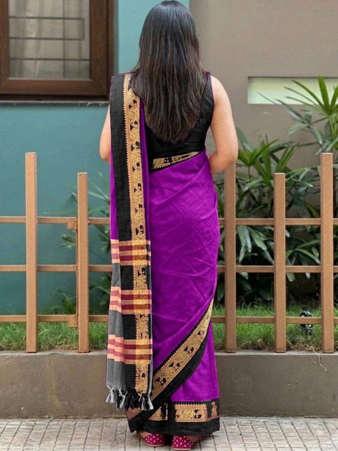 KALINI Zari Silk Cotton Designer Gadwal Saree thumbnail 4