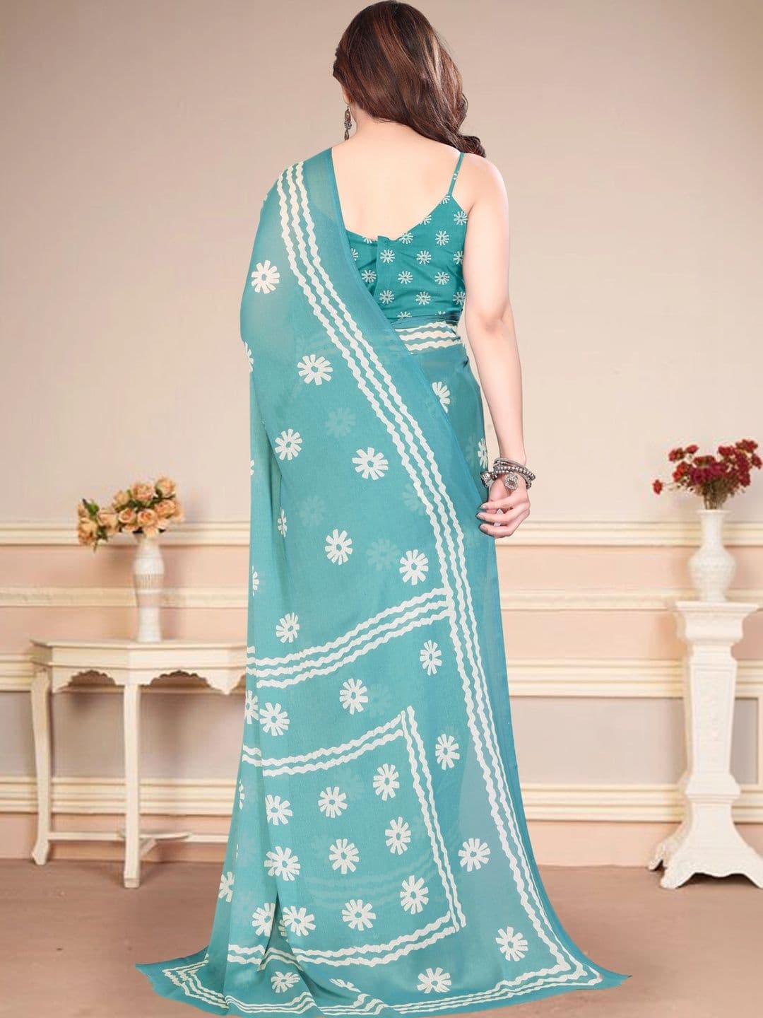 Owee Floral Pure Chiffon Designer Saree thumbnail 2