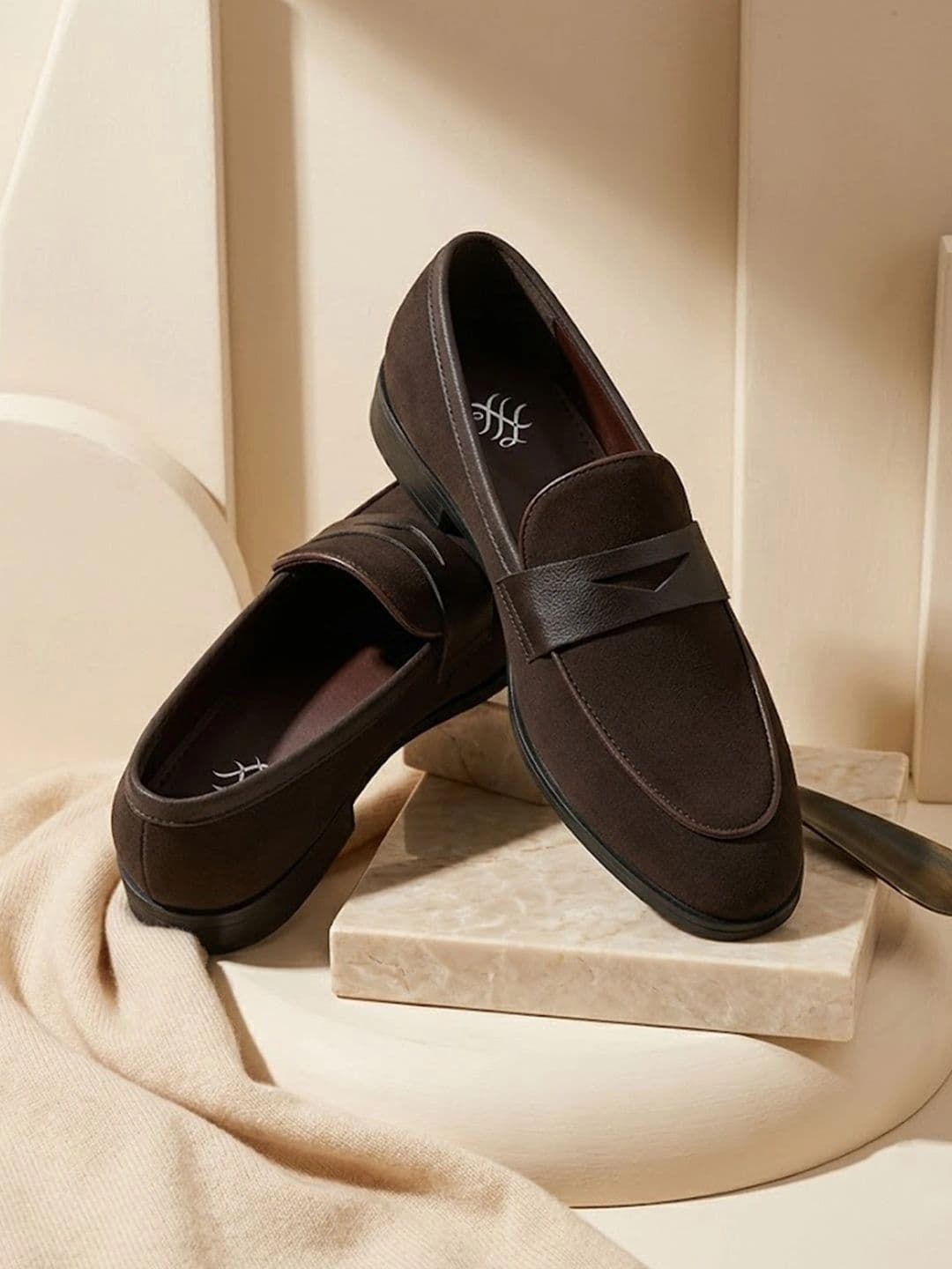 House of Pataudi Men Textured Round Toe Slip-On Loafers Formal Shoes thumbnail 4