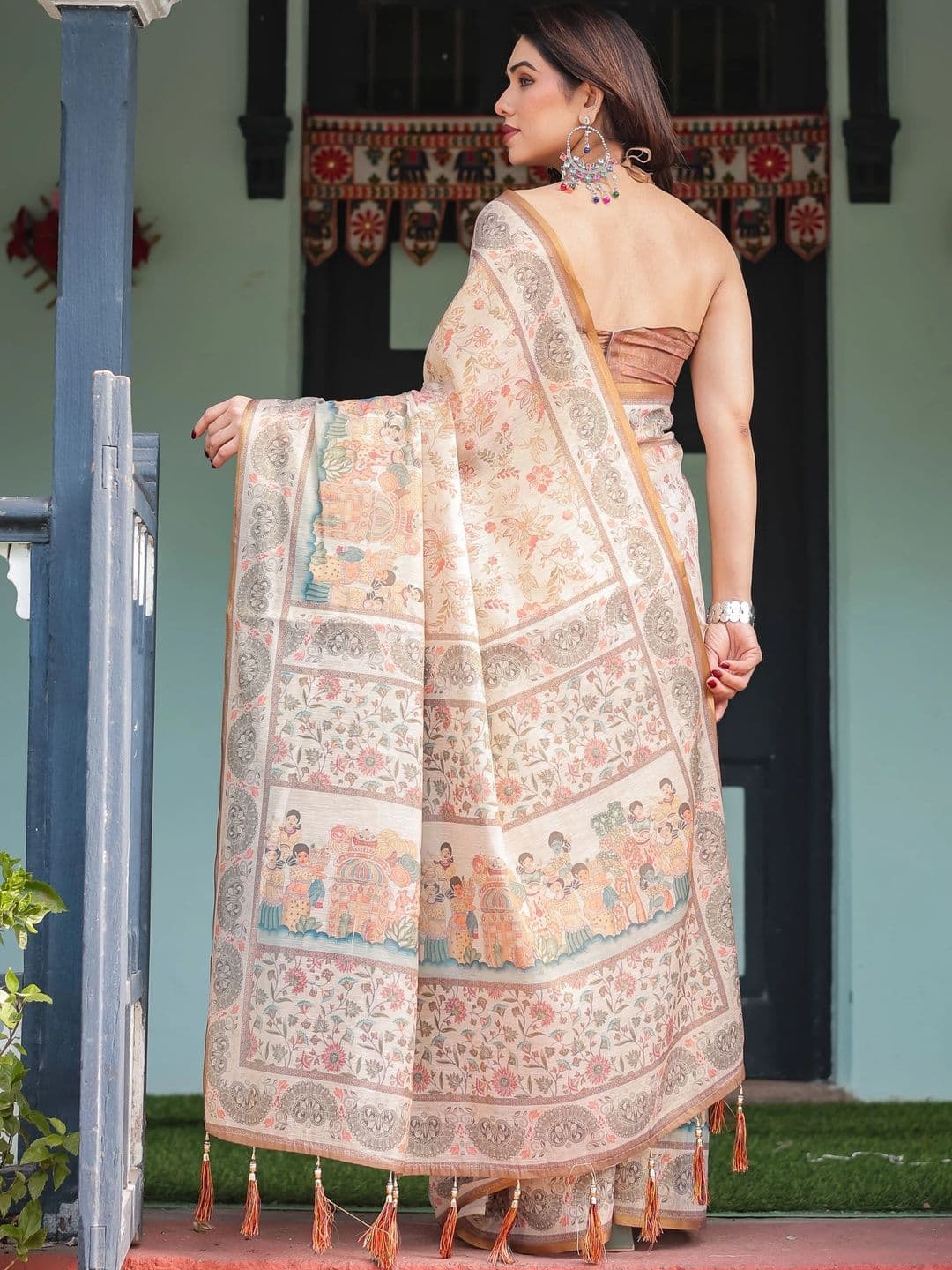 Suha Art Silk Saree thumbnail 5
