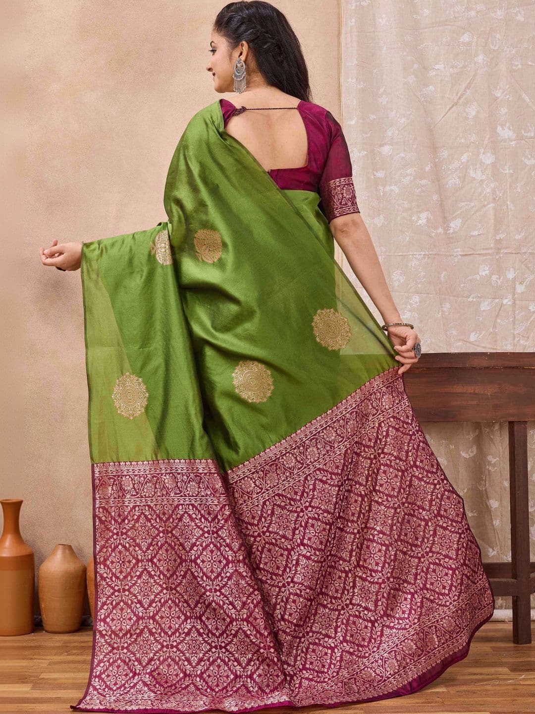 Moda Rapido Zari Art Silk Saree thumbnail 2