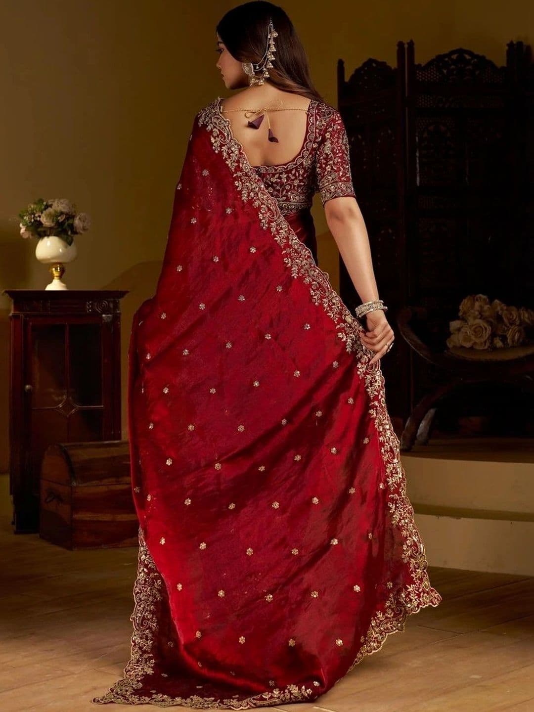 kantuba Embroidered Art Silk Heavy Work Saree thumbnail 3