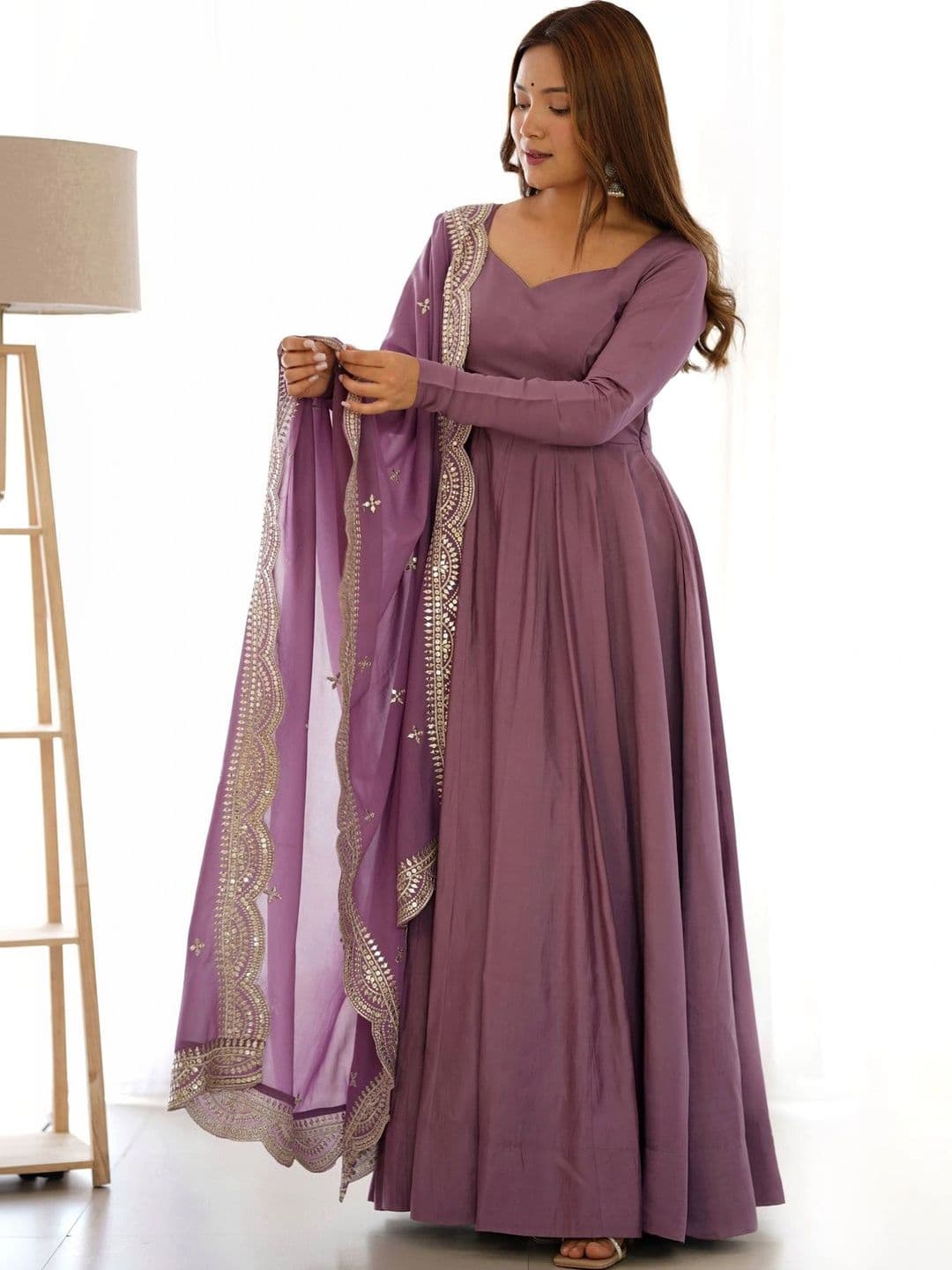 VASTRABELLA Women Regular Chanderi Silk Kurta with Pyjamas & With Dupatta - view 1