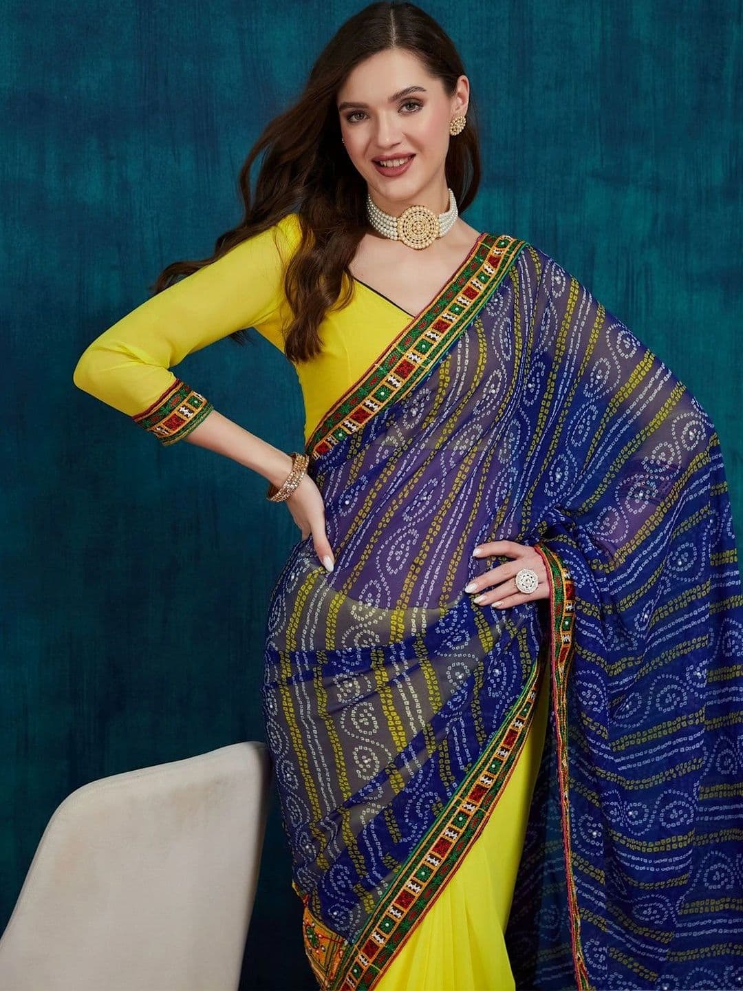 Sangria Bandhani Embroidered Pure Georgette Half and Half Bandhani Saree thumbnail 5