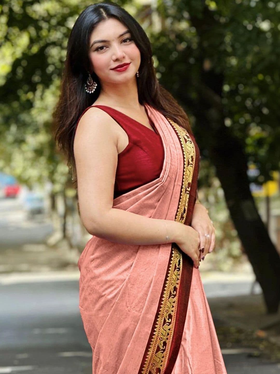 KALINI Zari Silk Cotton Designer Gadwal Saree thumbnail 7