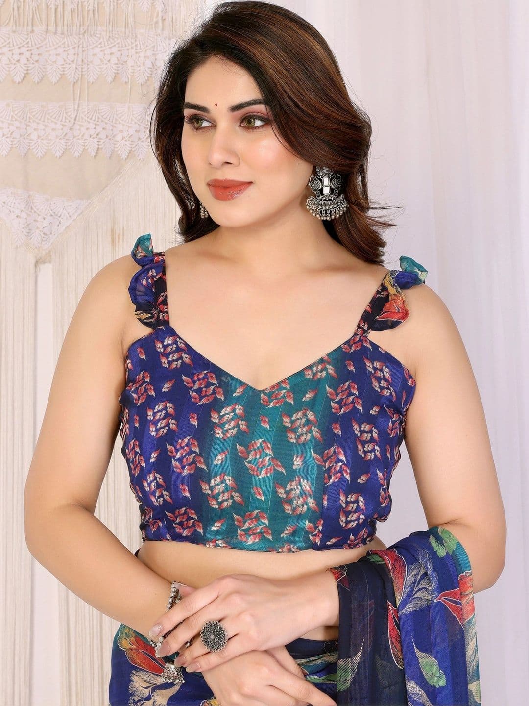 Owee Floral Pure Chiffon Designer Saree thumbnail 5