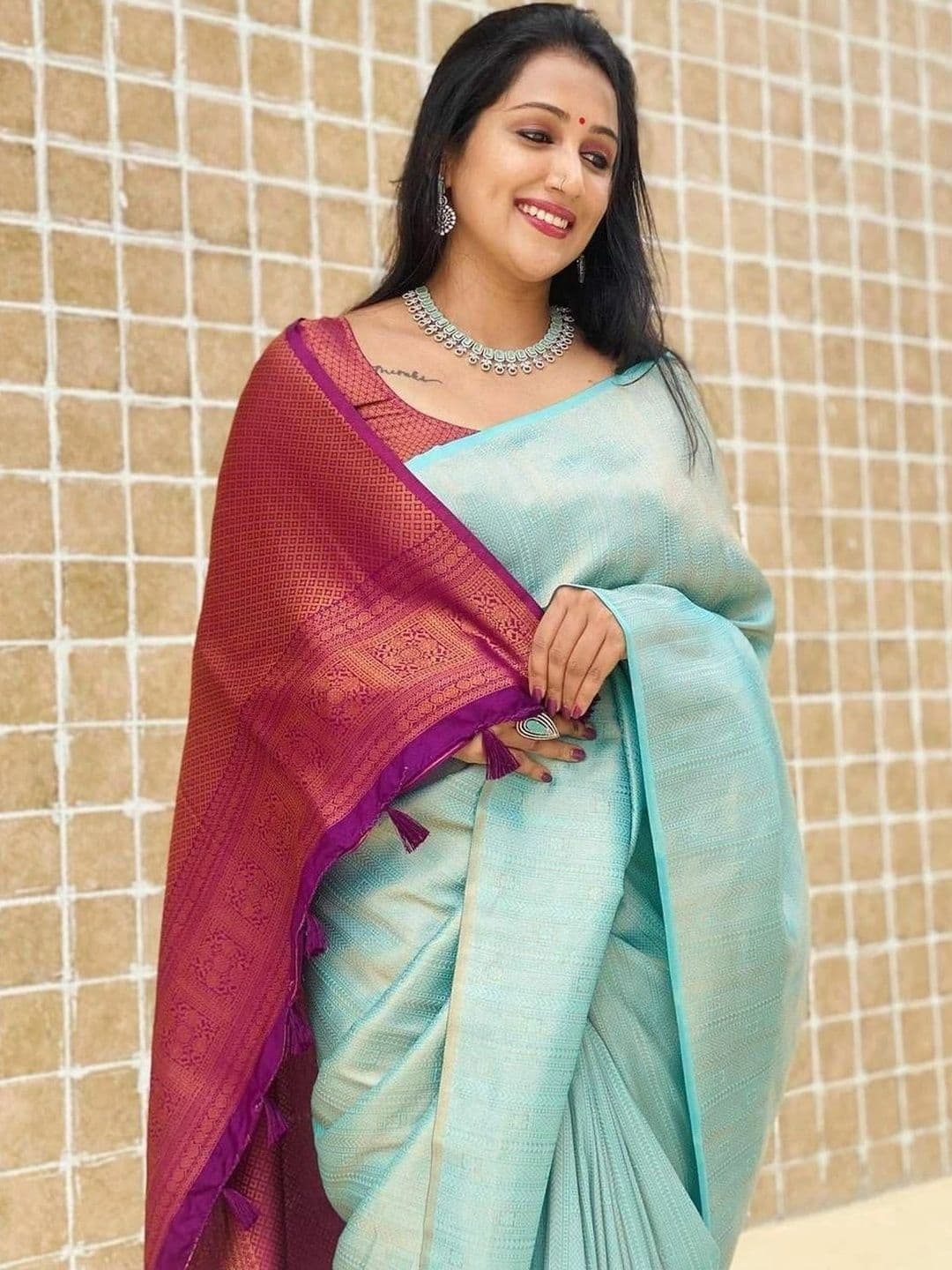 revika Woven Design Zari Art Silk Designer Kanjeevaram Saree thumbnail 2