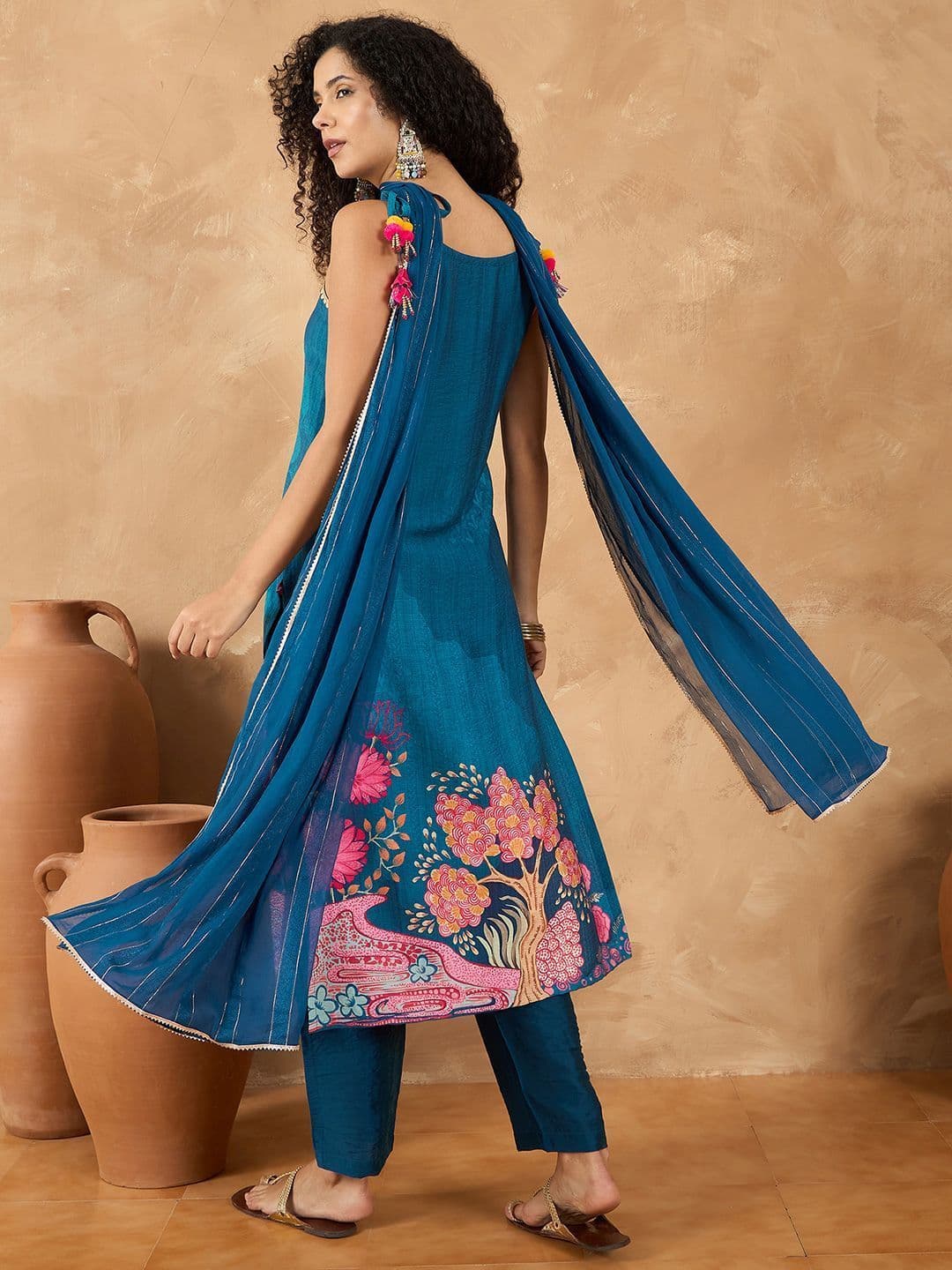 Varanga Women Spaghetti Tie up Strap Straight Floral Kurta with Trousers and Dupatta thumbnail 7