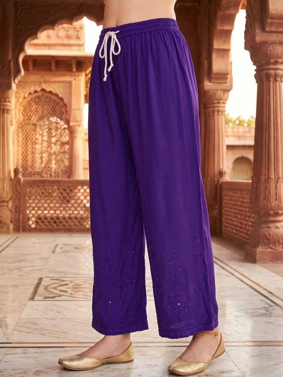 Fashion Chikan Art Women Ethnic Motifs Embroidered Regular Thread Work Kurta with Palazzos thumbnail 4