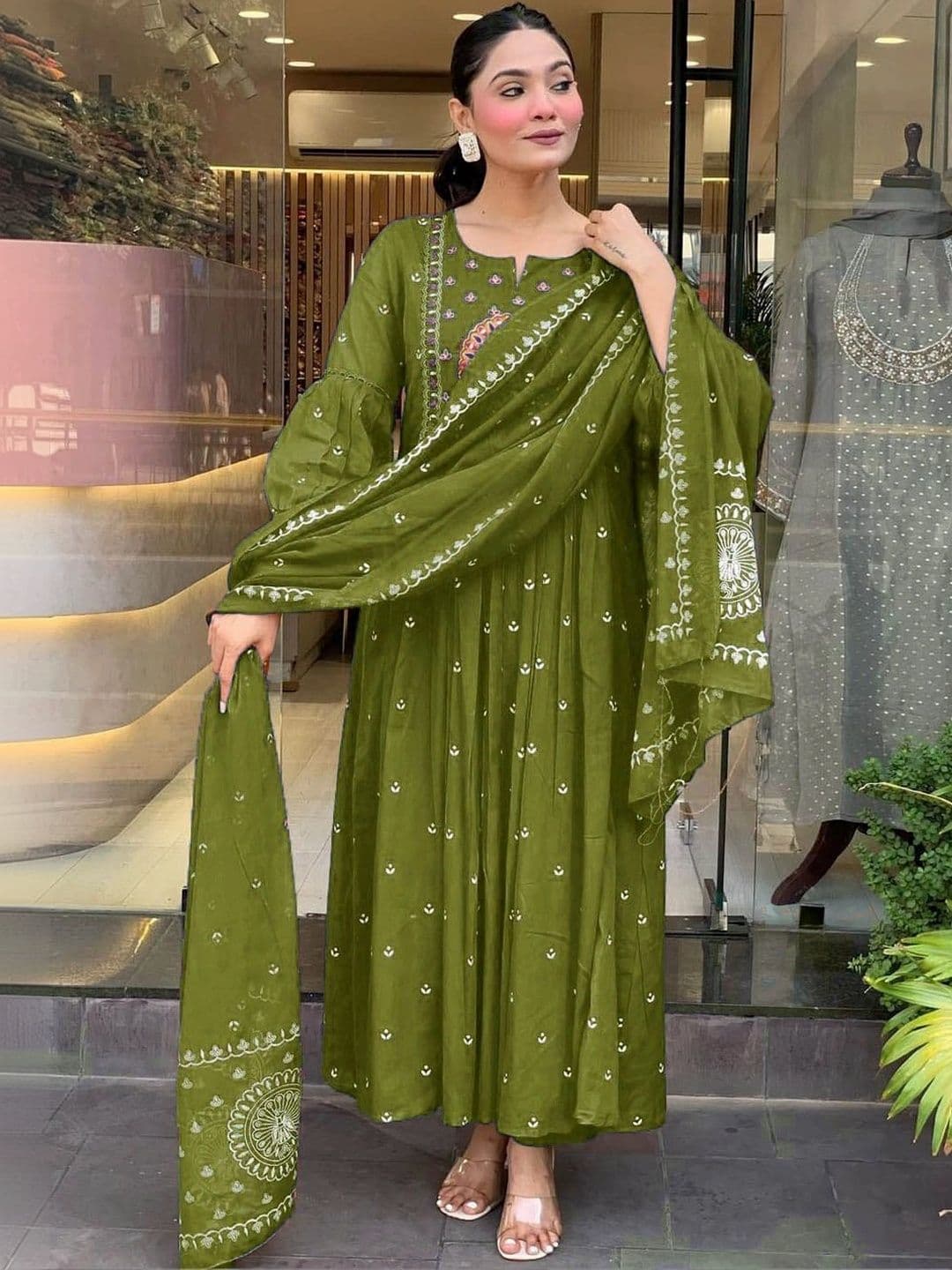 FIC FUSION CULTURE Women Ethnic Motifs Embroidered Pleated Thread Work Kurta With Dupatta thumbnail 3