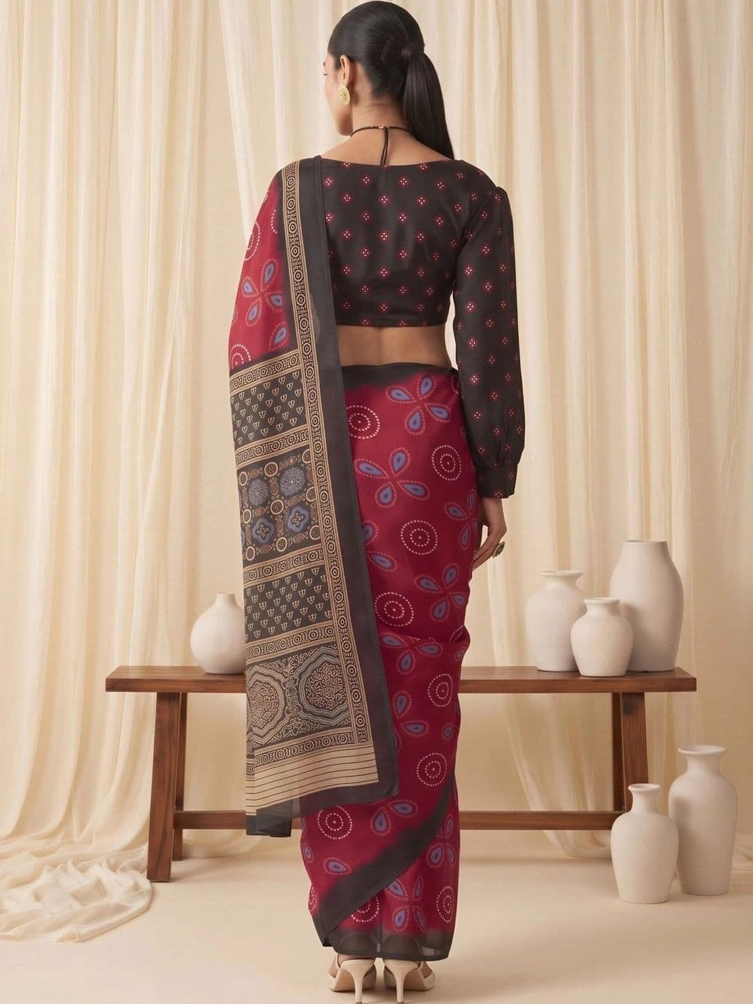 Saree mall Bandhani Satin Designer Block Print Sarees thumbnail 5