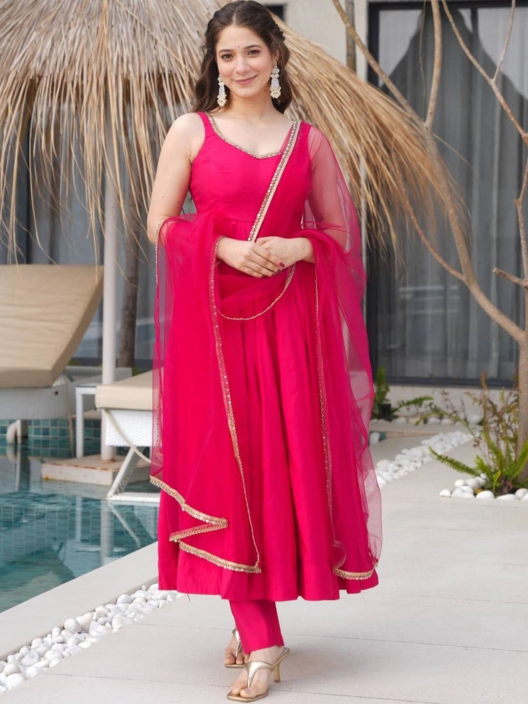 VASTRABELLA Women Regular Gotta Patti Chanderi Silk Kurta with Trousers & With Dupatta thumbnail 7