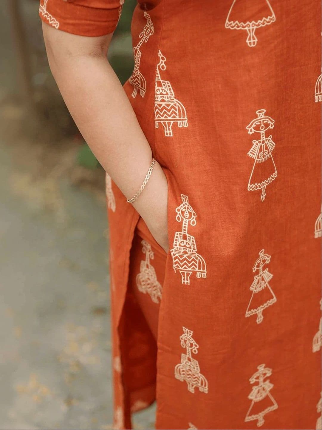 Moda Rapido Women Ethnic Motifs Printed Regular Kurta with Trousers thumbnail 3