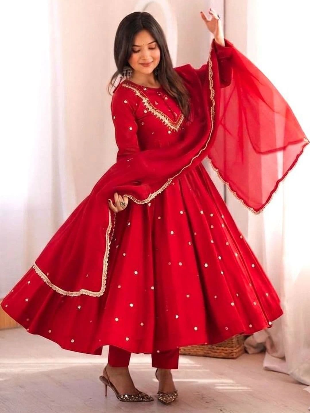 VASTRABELLA Women Regular Gotta Patti Kurta with Trousers & With Dupatta thumbnail 5