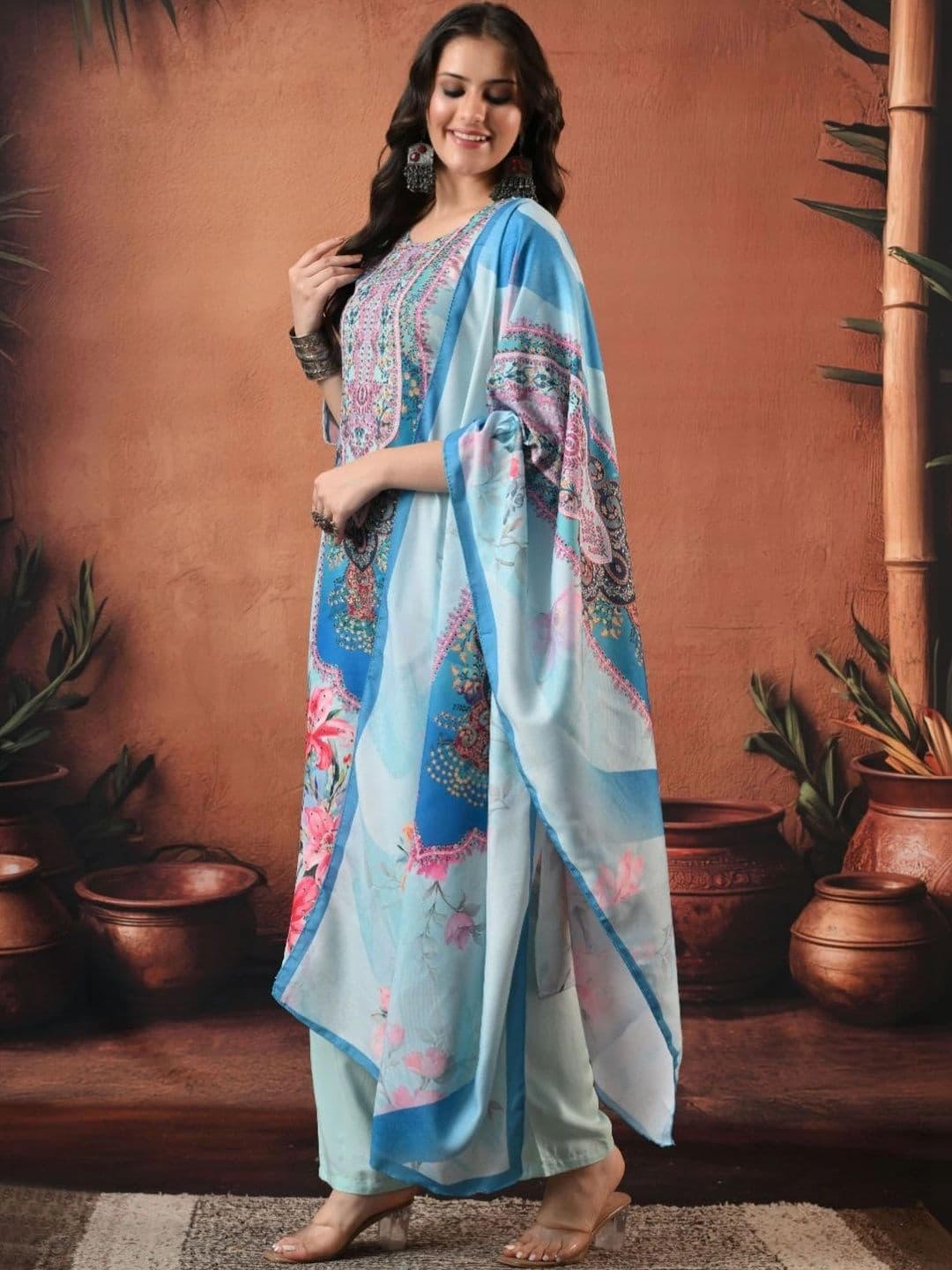 Encourage Women Floral Printed Regular Kurta with Palazzos & With Dupatta thumbnail 2