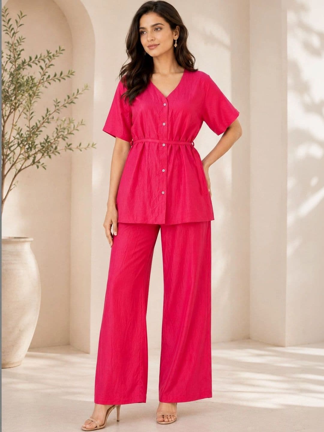 DIVASTRI Women Regular Kurta with Palazzos thumbnail 4