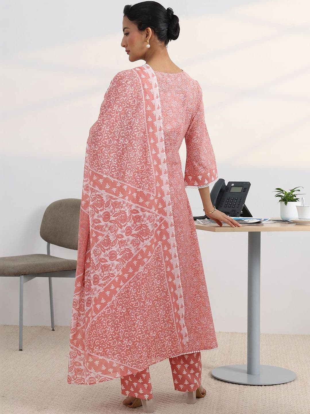 Gerua By Libas Women Ethnic Motifs Printed Regular Kurta with Trousers & With Dupatta thumbnail 6