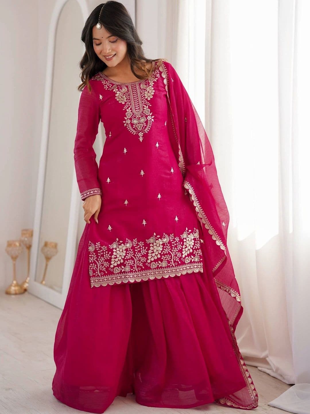 VASTRABELLA Women Ethnic Motifs Embroidered Regular Kurta with Sharara & With Dupatta thumbnail 6