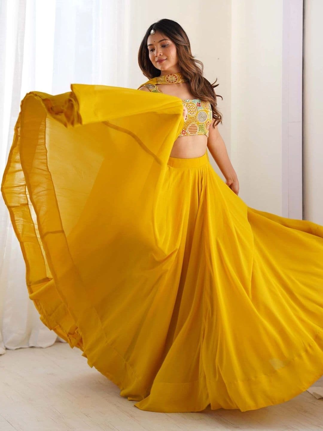 PALMIRA Embroidered Thread Work Ready to Wear Lehenga & Blouse With Dupatta thumbnail 7