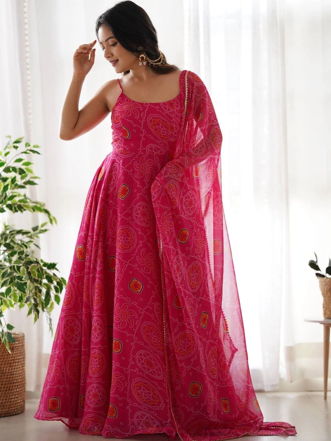 VASTRABELLA Women Ethnic Motifs Printed Empire Silk Chiffon Kurta with Trousers & With Dupatta thumbnail 5
