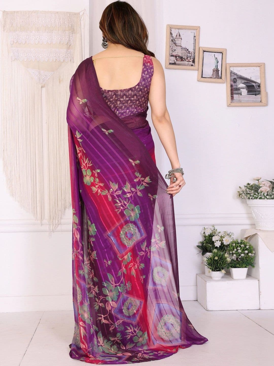 Owee Floral Pure Chiffon Designer Saree thumbnail 4