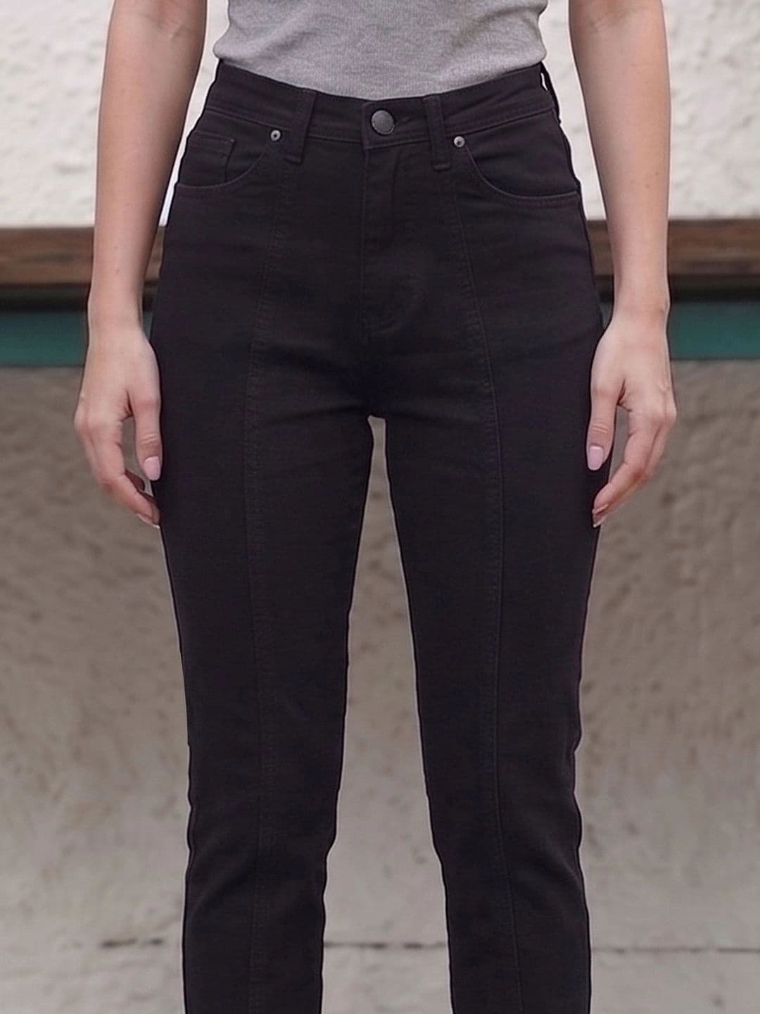 Style Quotient Women Classic High-Rise Stretchable Jeans thumbnail 6